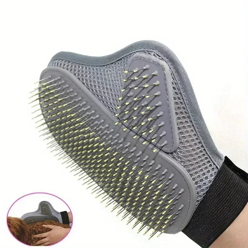 Pet Grooming Deshedding Glove - detail view 1