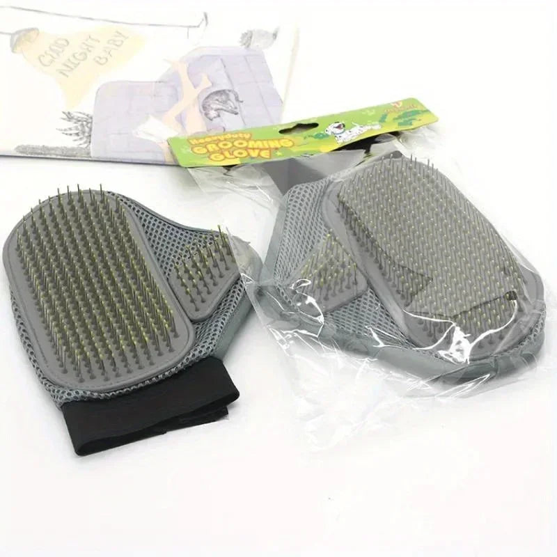 Pet Grooming Deshedding Glove - detail view 3